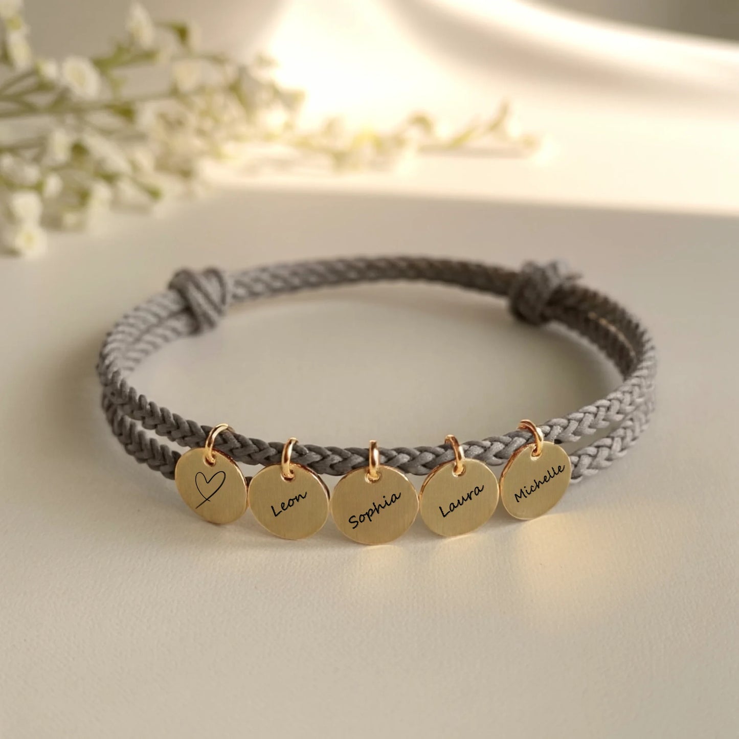 0013_1_a-clean-white-or-ivory-background-with-a_Haz0dOdcRBeLD1fsb-f2hg_rFWrRmL0R7y79U3KohPmOw