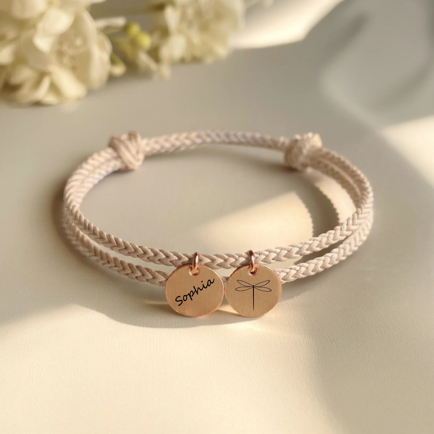 0001_1_a-clean-white-or-ivory-background-with-a_bNg8jdD_RWKGNwgzW04XUg_APHBCauxRLCzh1XvAMR92A