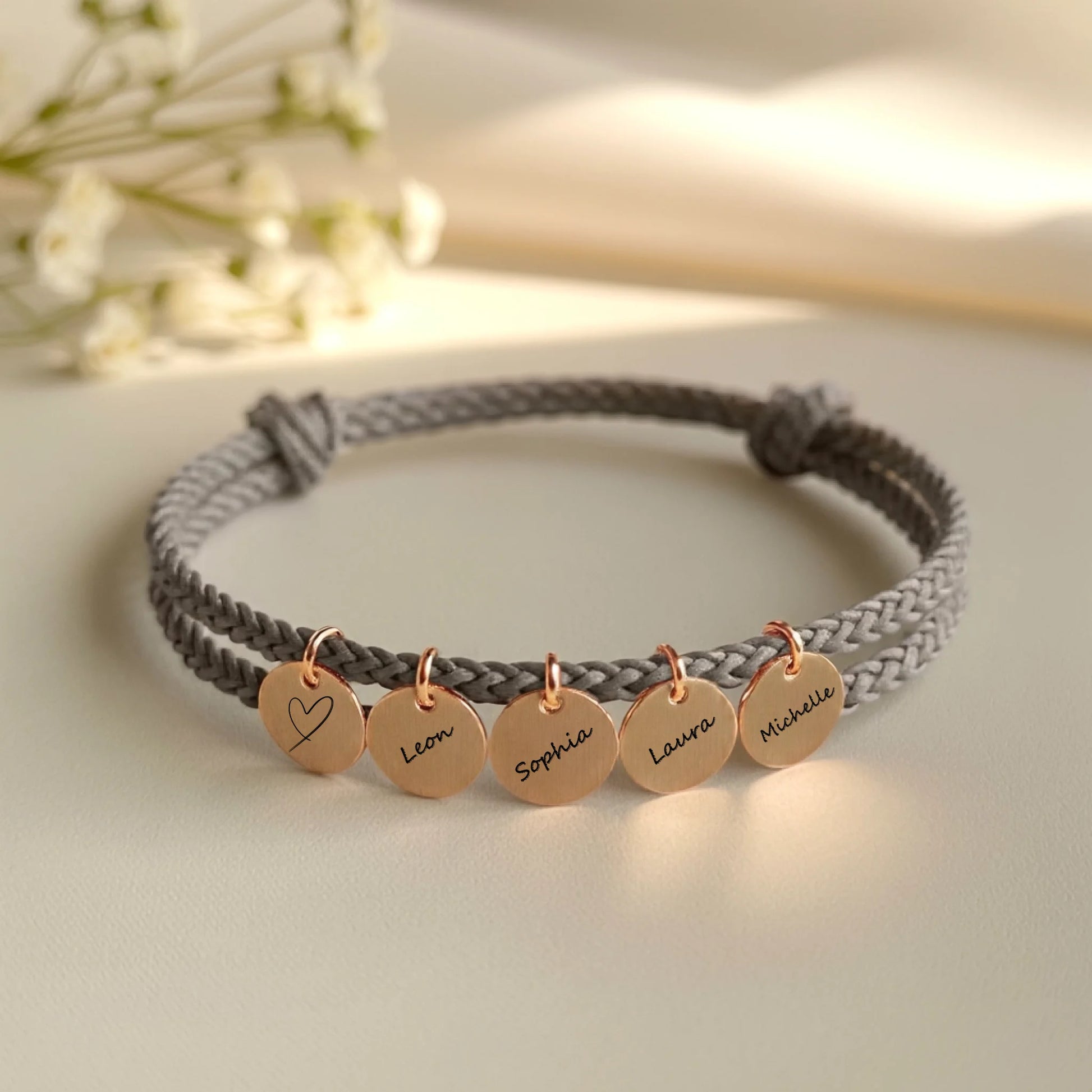 0003_1_a-clean-white-or-ivory-background-with-a_T9IA5fdIT7iHUxpKWOkkZw_dfYu04DfSo2bR1FfPYaOOA