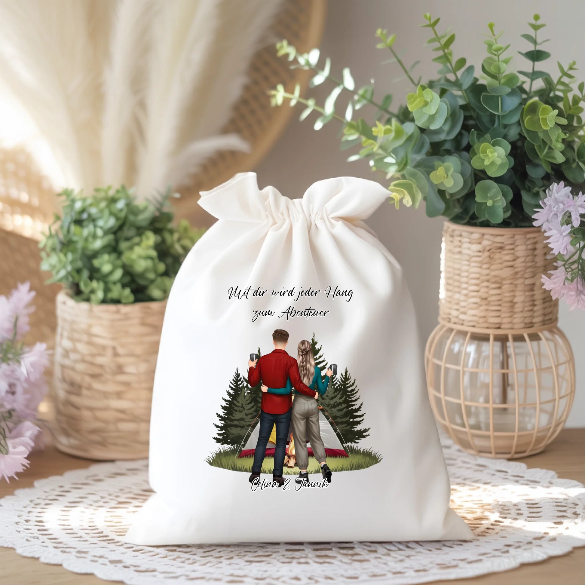 0006_2_a-cozy-boho-style-setup-features-a-light_DNFPpq8UQB-m5L1XcYSuvw_d2SxCOBqQgmo9IY3ML36jw