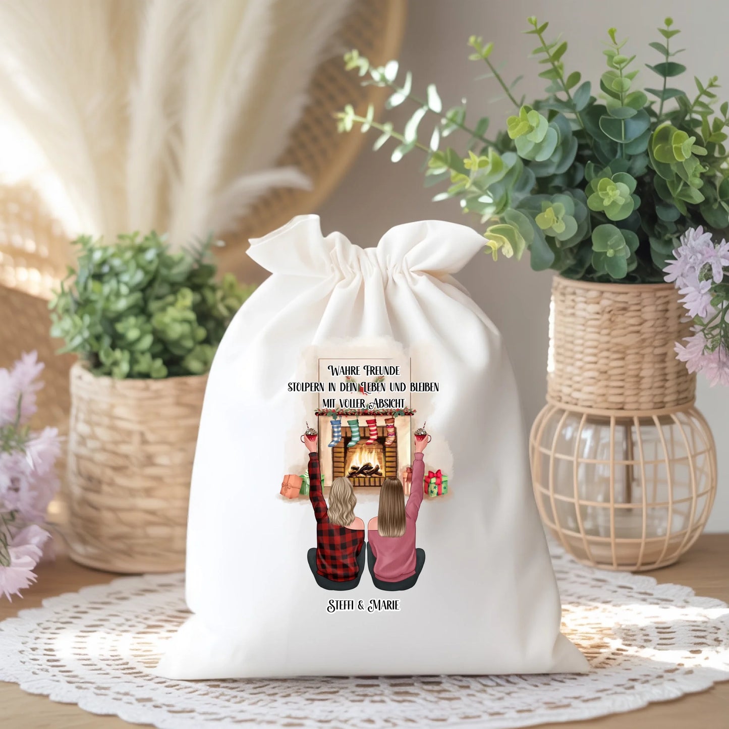 0006_2_a-cozy-boho-style-setup-features-a-light_DNFPpq8UQB-m5L1XcYSuvw_d2SxCOBqQgmo9IY3ML36jw