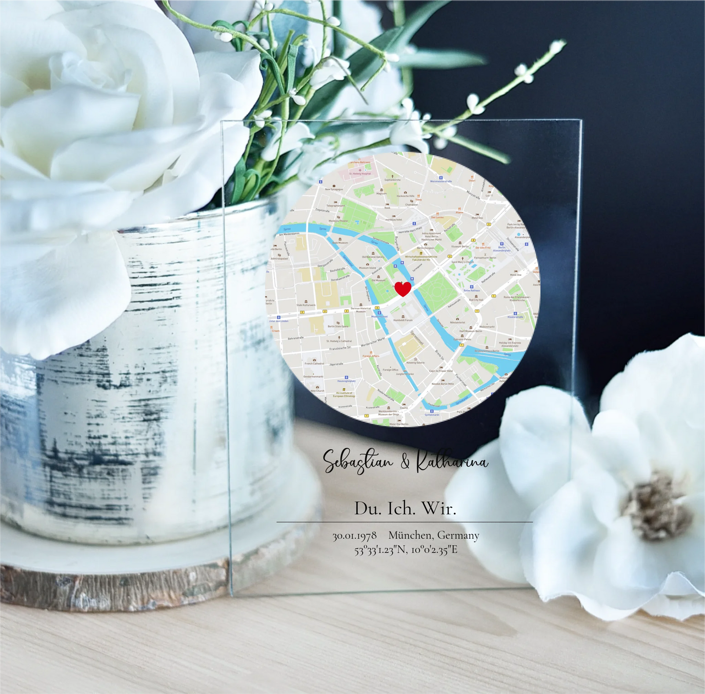 Stadtkarte - Du. Ich. Wir. - Acrylschild mit Holzstandfuß