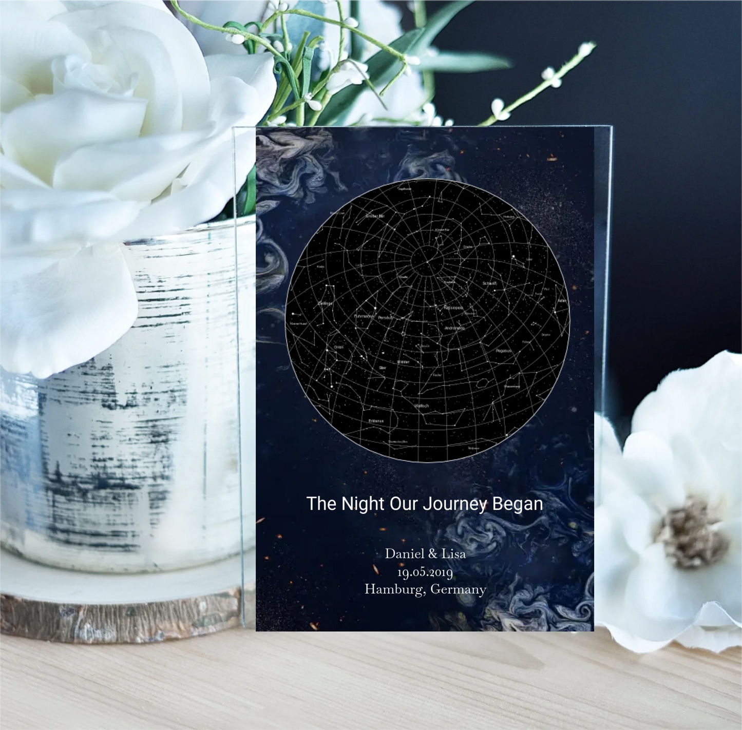 Sternenkarte Acrylschild mit Holzstandfuß - The Night Our Journey Began