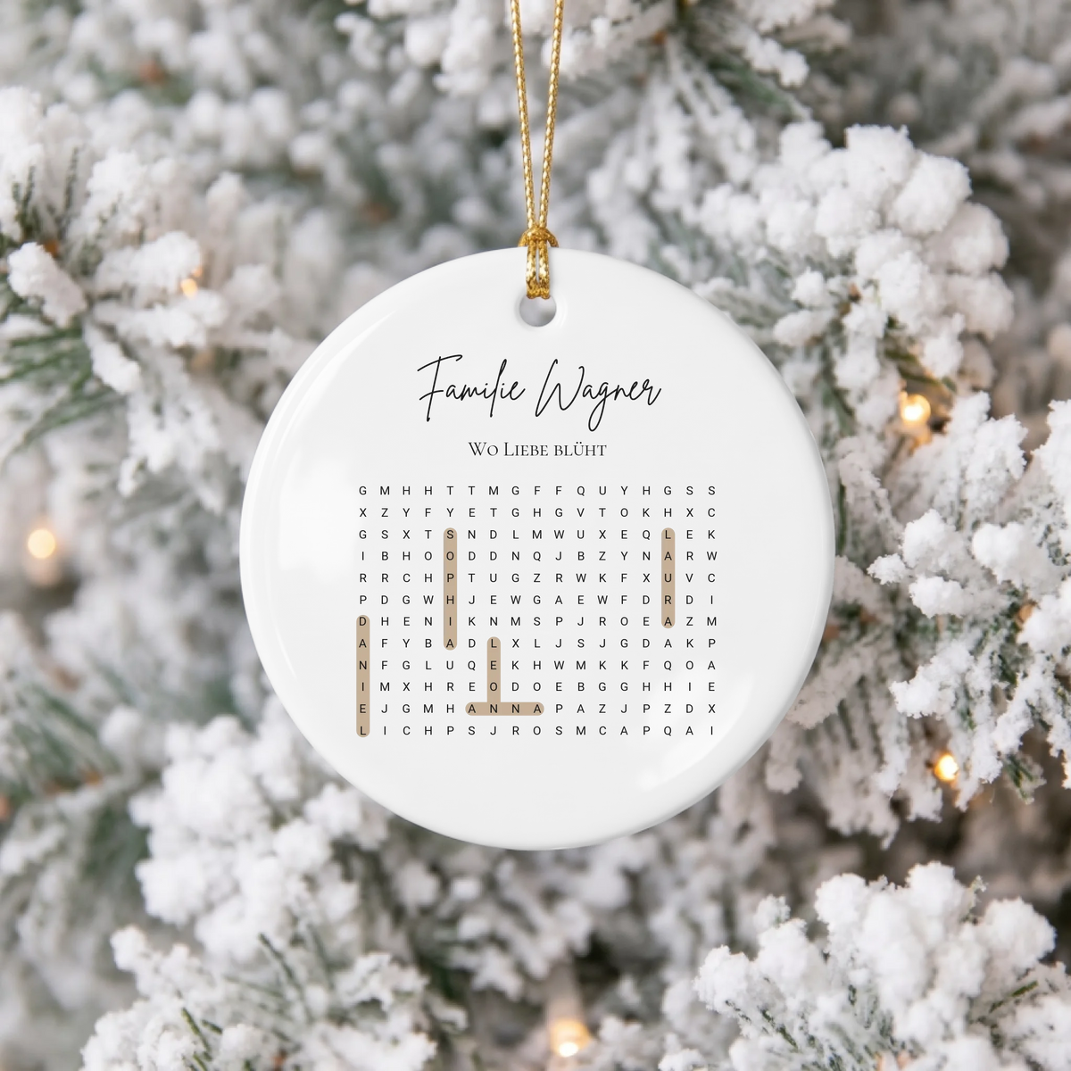 - CANVA - Ornament Mockup v133